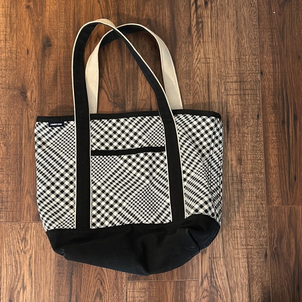 Houndstooth Tote